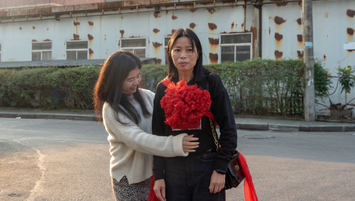 Report on the Honorable Retirement of Comrade Hu Qiongxiang